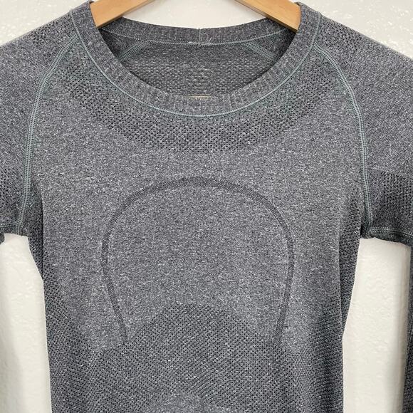 Lululemon Swiftly Tech Long Sleeve Crew Shirt Heathered Black Gray Hip Length 2 - Picture 9 of 16